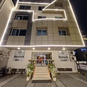 *** Hotel Skylark By Gabrian India