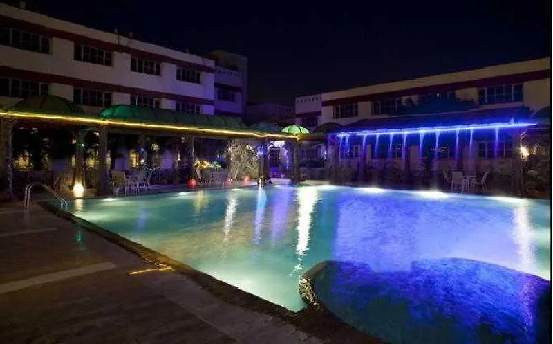 Hotel Yamuna View Agra   Agra (Uttar Pradesh)